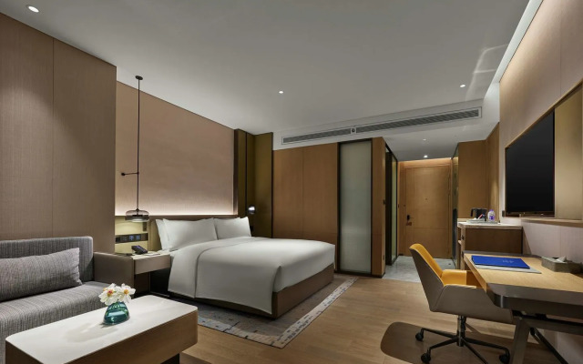 DoubleTree by Hilton Chengdu Riverside - Close to Panda Base and Chengdu East Railway