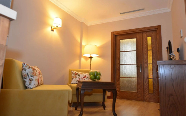 Ataker Hotel