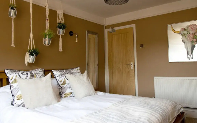 The Riverside Rooms
