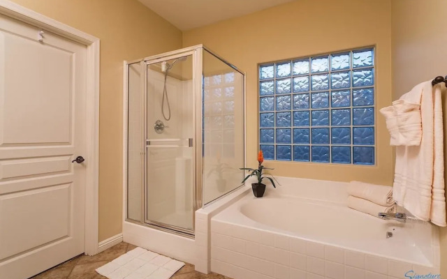 Desert Falls By Signature Vacation Rentals