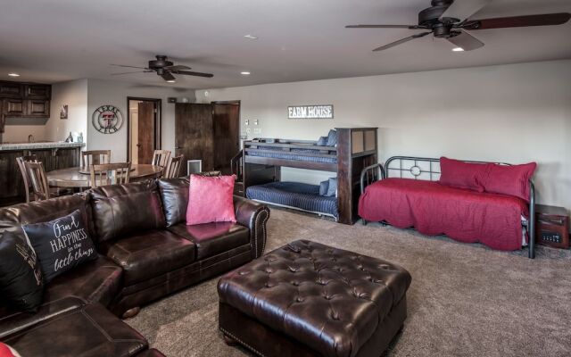 ALTO ESCAPE - Four Bedroom Home