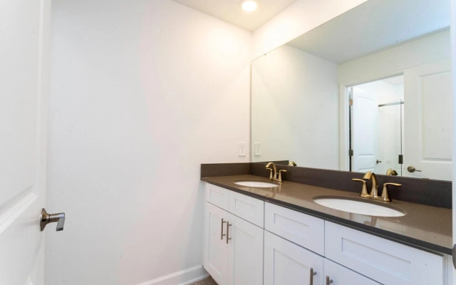 4379 SL Enchantment 4BR Townhome With Pool