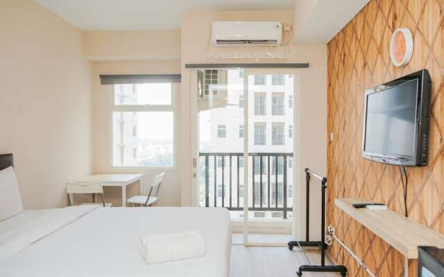 Homey and Simply Studio Apartment at Ayodhya Residences