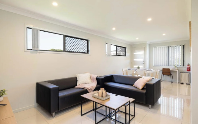 Smart Suites Self Check-in Apartments - 20 Darnley