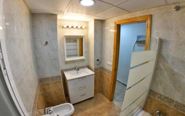 Apartamentos Vela y Serna - WONDERSTAYS