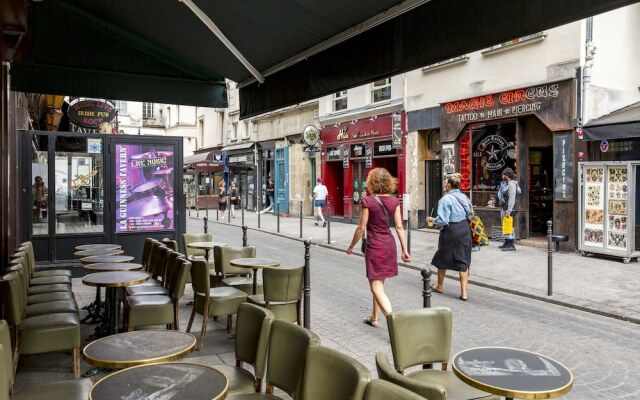 Jazzy Blues By Chatelet