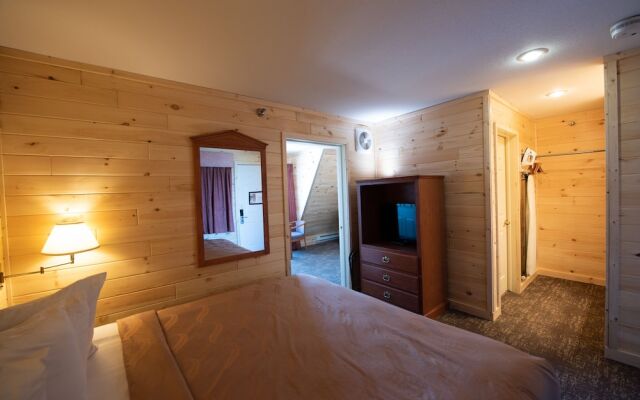 Blue Water Beachfront Hotel & Waterpark