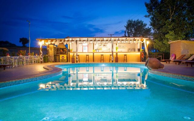 Sunny Hill Studios
