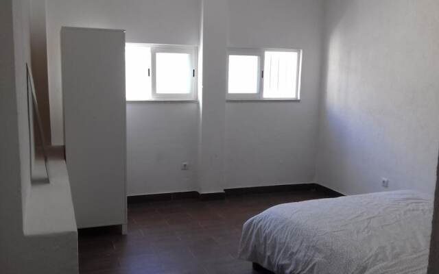 Come Inn Lisbon Estefãnia