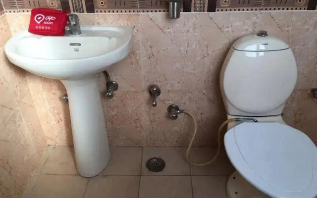 OYO Room Paharganj DB Gupta Road 2
