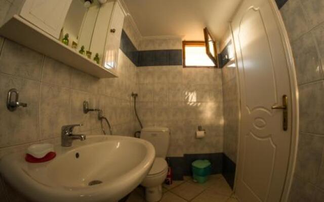 Vagia Beach Apartments