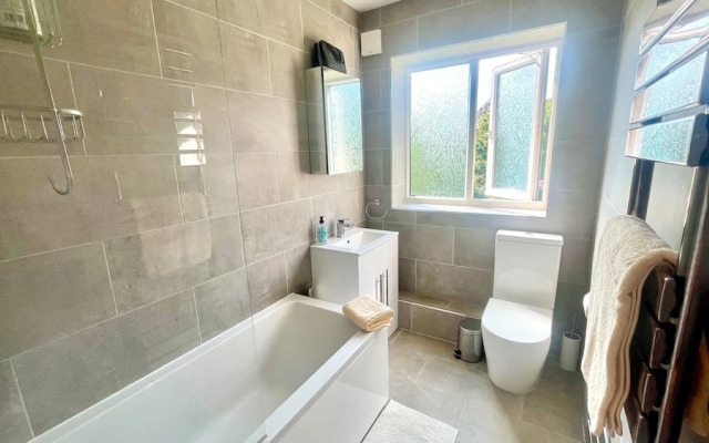 Modern 1 Bedroom Apt In Maidenhead Nr River Thames