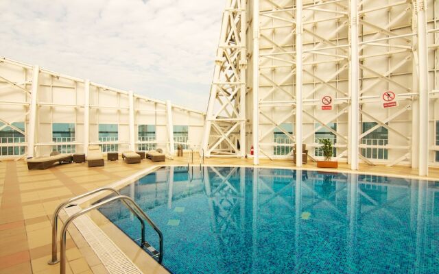 Lux BNB Jumeirah Lake Towers