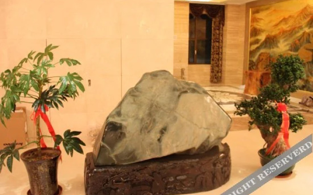 Urba Bona Hotel (Golmud Railway Station & Kunlun Park Branch)