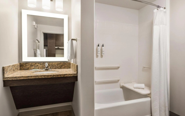 Towneplace Suites by Marriott Harrisburg West/Mechanicsburg