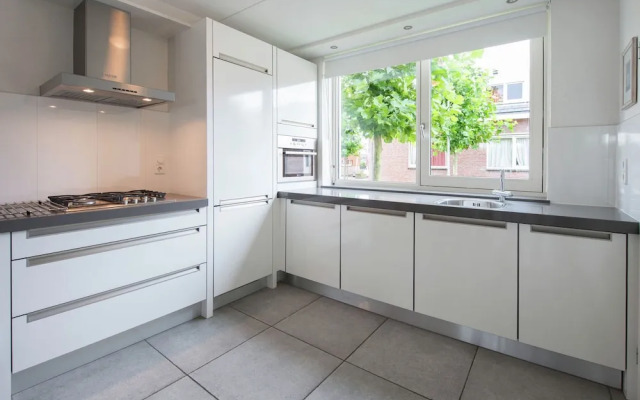 Nice House With Dishwasher, Near Amsterdam