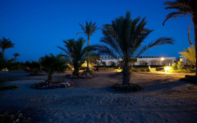 Royal Brayka Beach Resort