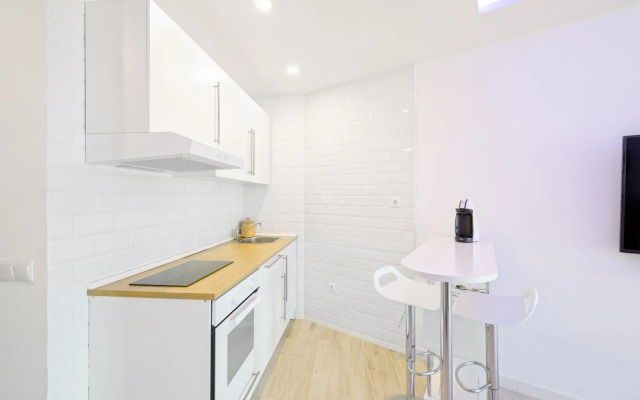 Sunrise Apartment 924