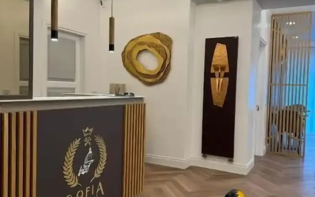 Sofia Ultra Suite Collection