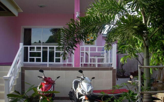 Baan Kan Eang Koh Lan