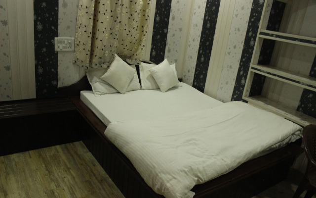 Hotel Shanti Mount Abu