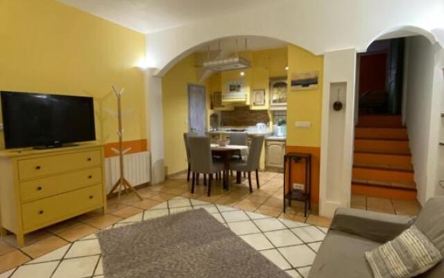 Le Cigalou : T2 en Duplex au centre ville