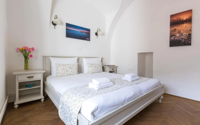 Barbo Palace
