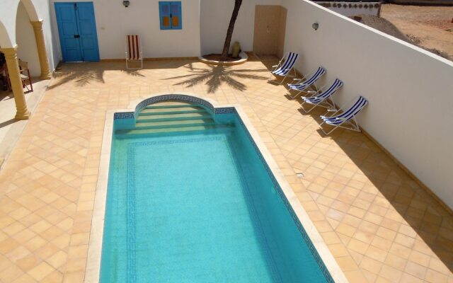 Villa With 6 Bedrooms in Djerba, With Wonderful City View, Private Poo