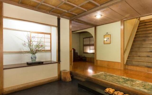 Izumiya Ryokan