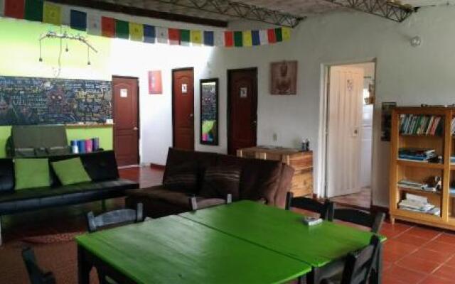 El Nómada Hostal