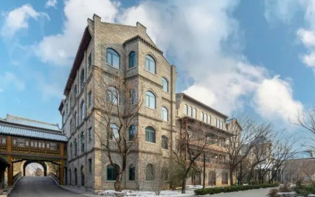 Qingzhaoquan City Shuangquan Resort Hotel