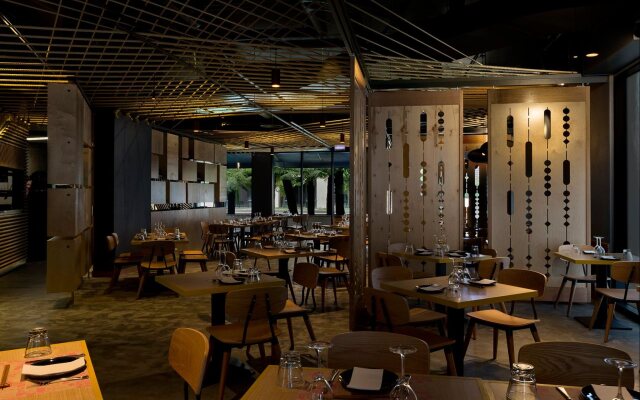 Little National Hotel Canberra