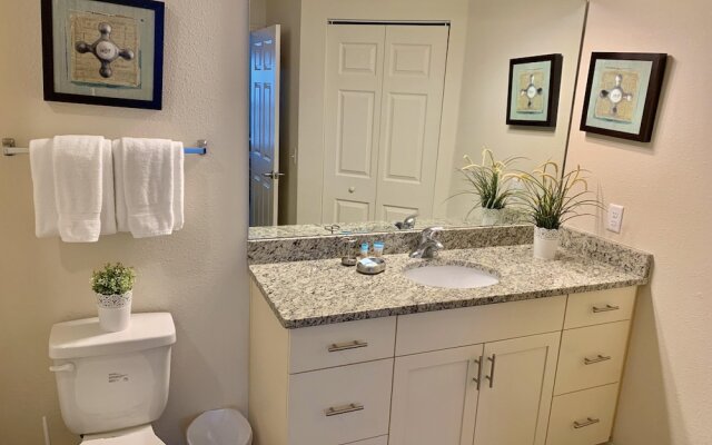 Villa Cristina - Lucaya Village