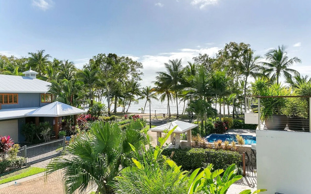 Beachcomber Holiday House