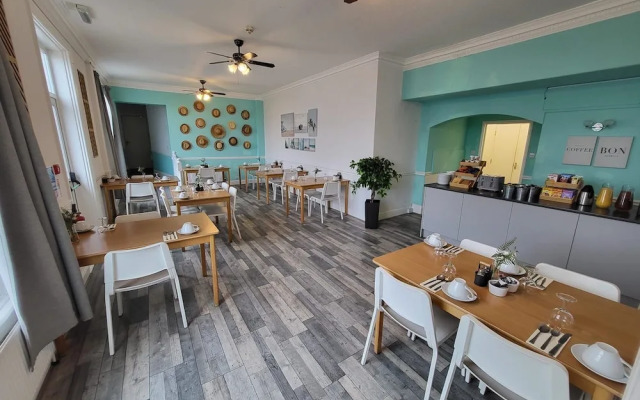 Beach Hotel Torbay
