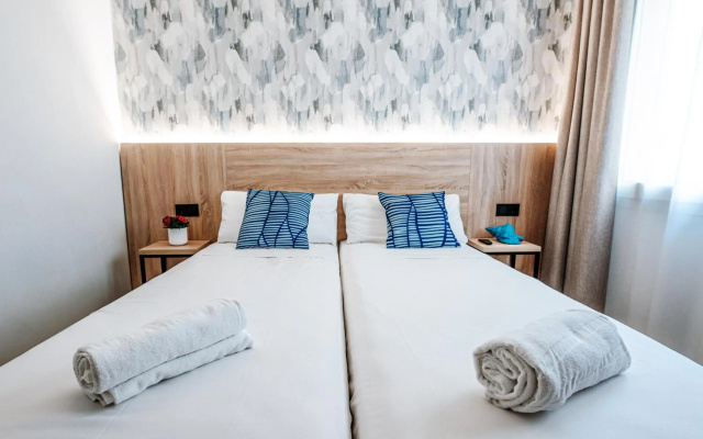 Hostal Lloret