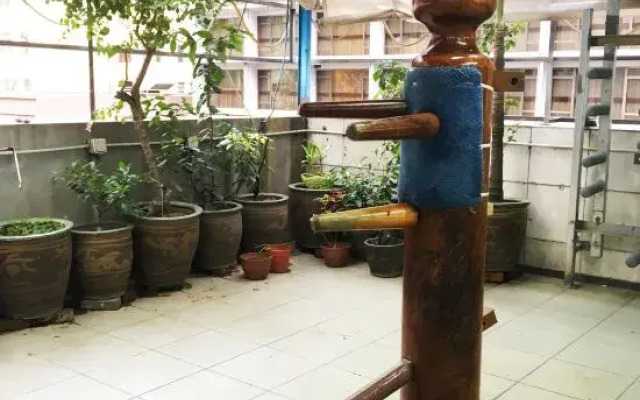 Kung Fu Hostel