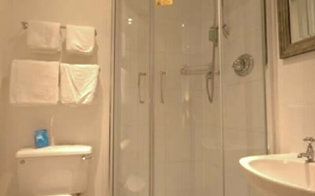 Kearton Country Hotel