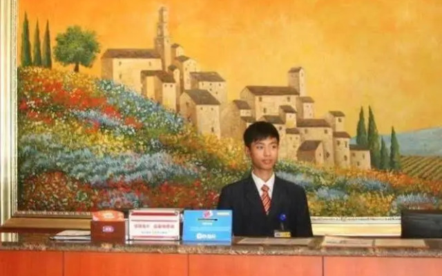 Hanting Express Yan'an Third Road - Tsingtao