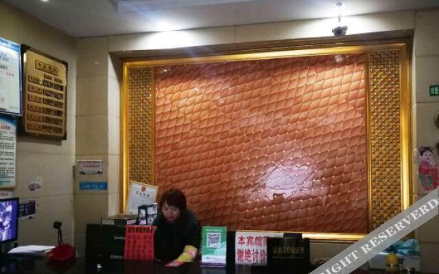 Sunshine Holiday Hotel