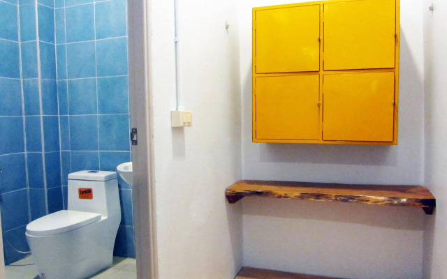 Treechart Hostel