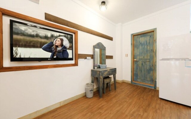 Gangneung Gyeongpo Tiara Pension