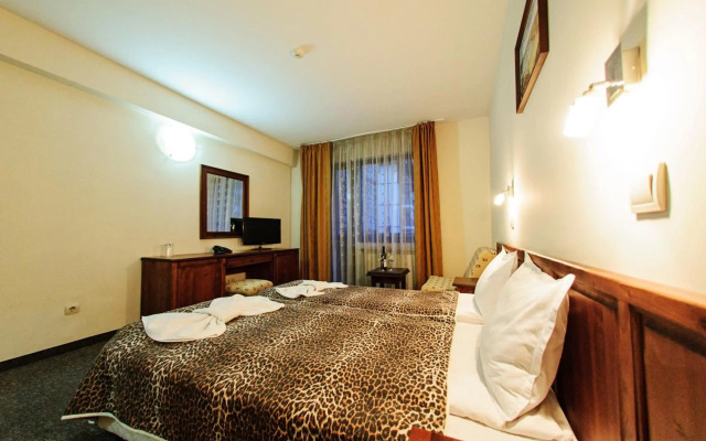 Hotel Dumanov