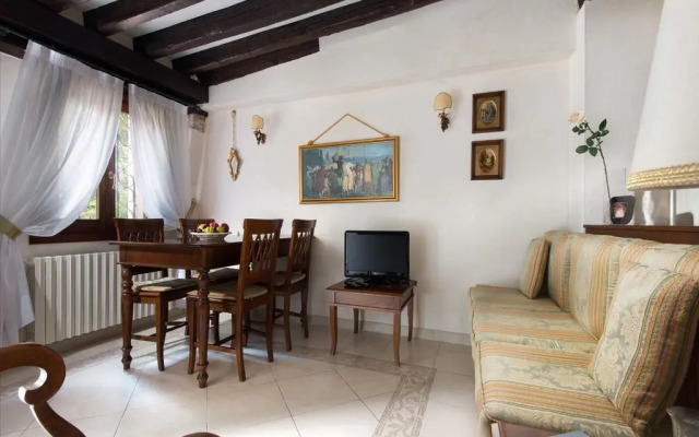 San Giacomo Apartment