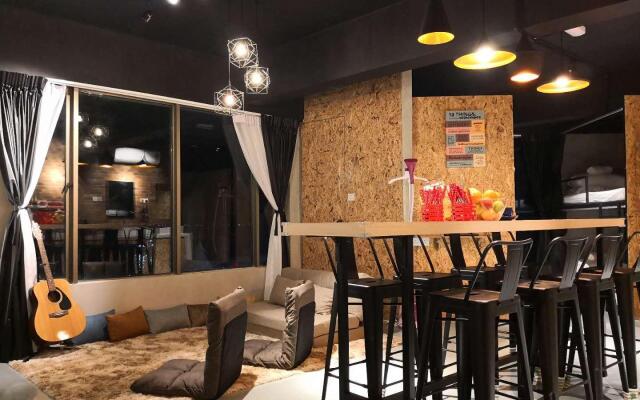 Homy Seafront Hostel