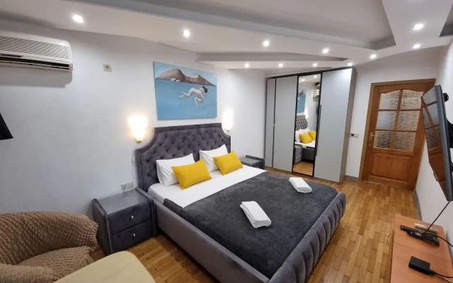 Апартаменты на улице Островского 2