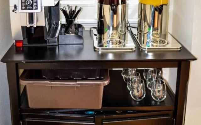 Rio Vista Suites