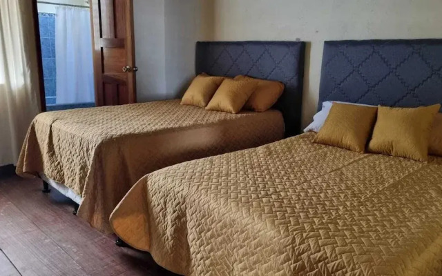 Azura Hotel Boutique