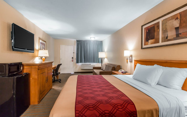 Econo Lodge Inn & Suites El Cajon San Diego East