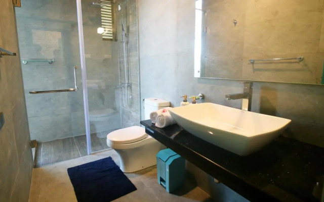Silanway Holiday Inn